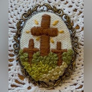 Embroidered Three Crosses Needlework Brooch in Brown & Green